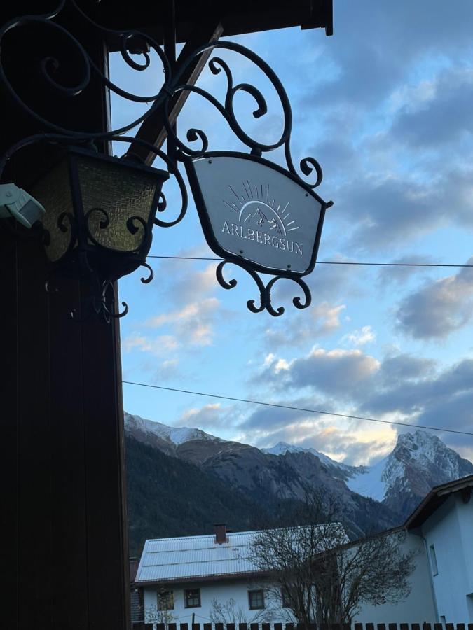 Hotel Arlbergsun Pettneu am Arlberg Exterior foto